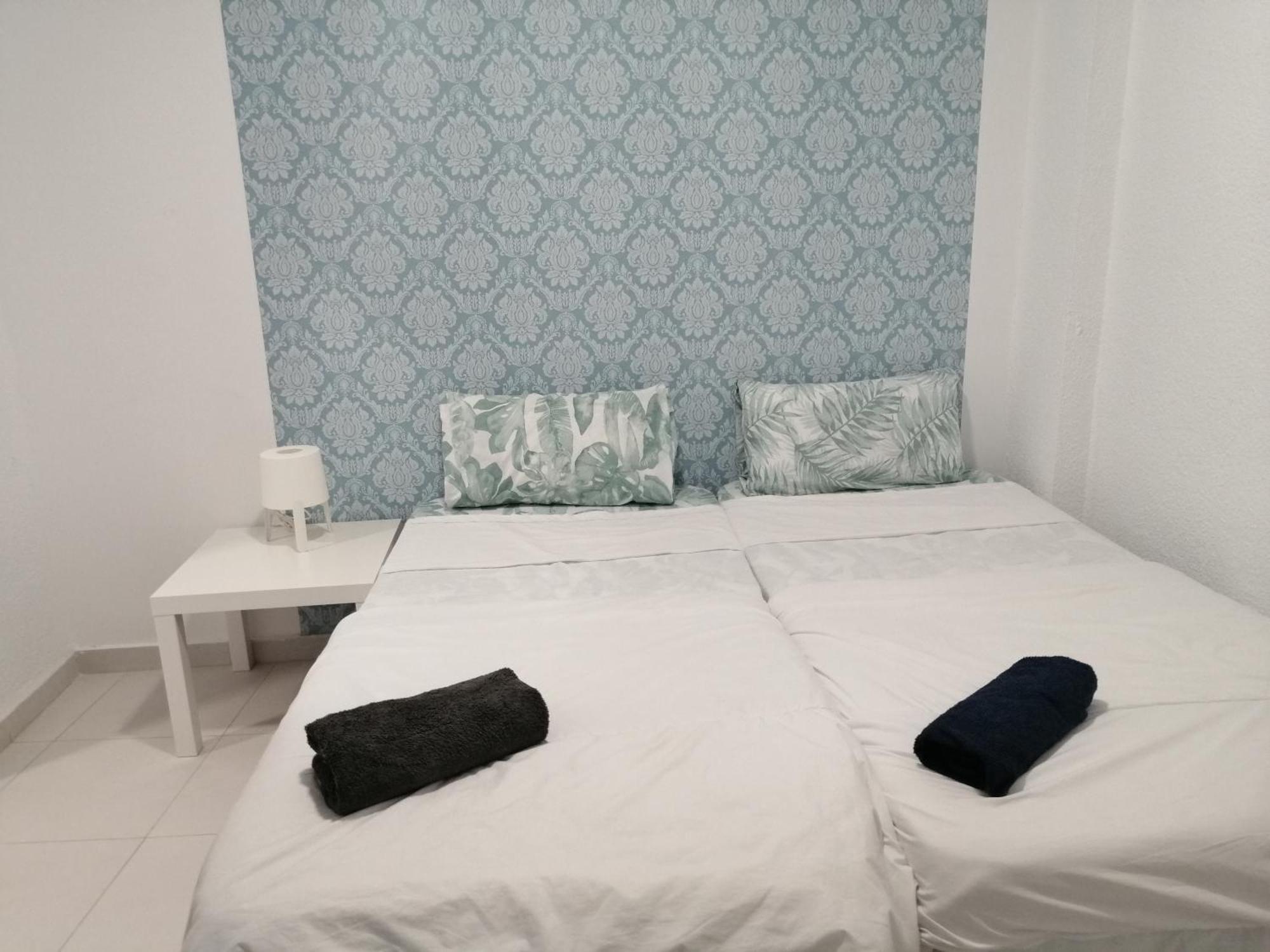 La Marina Hostel - Alicante — Photos 2